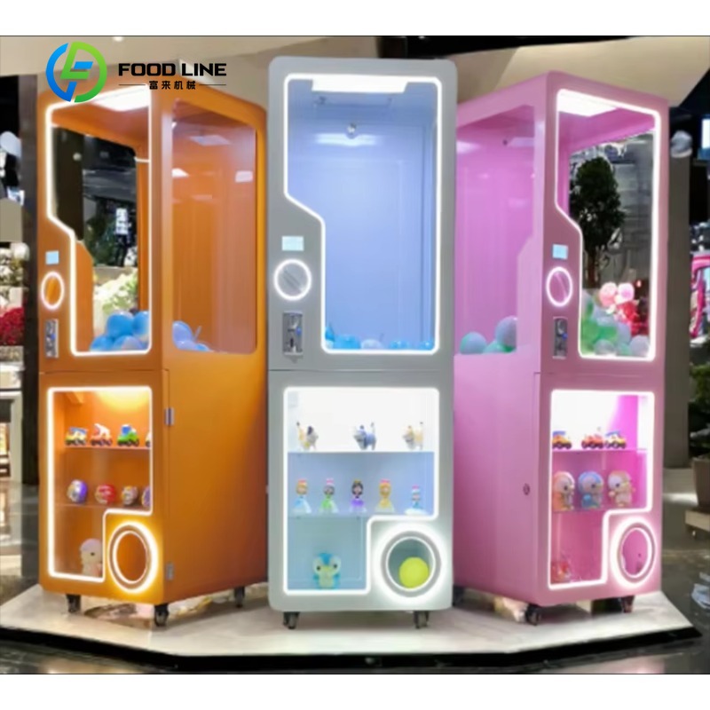 Arcade And Vending - Automat Gacha na monety, dostosowany do